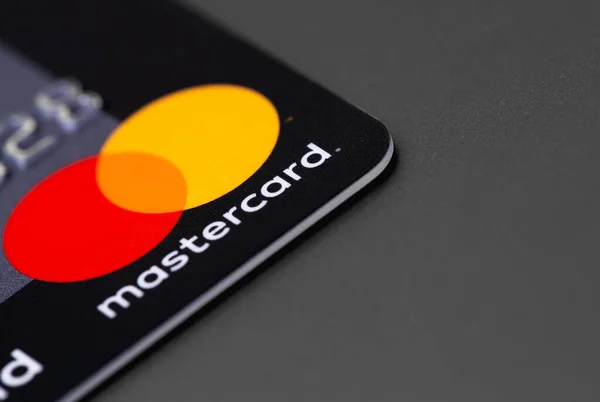 Mastercard : fin de la saisie des numéros de carte en ligne d'ici 2030